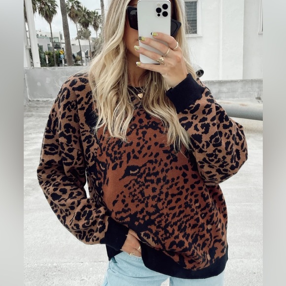 Show Me Your MuMu Sweaters - Show Me Your Mumu scout pullover sweater, distressed leopard, size small